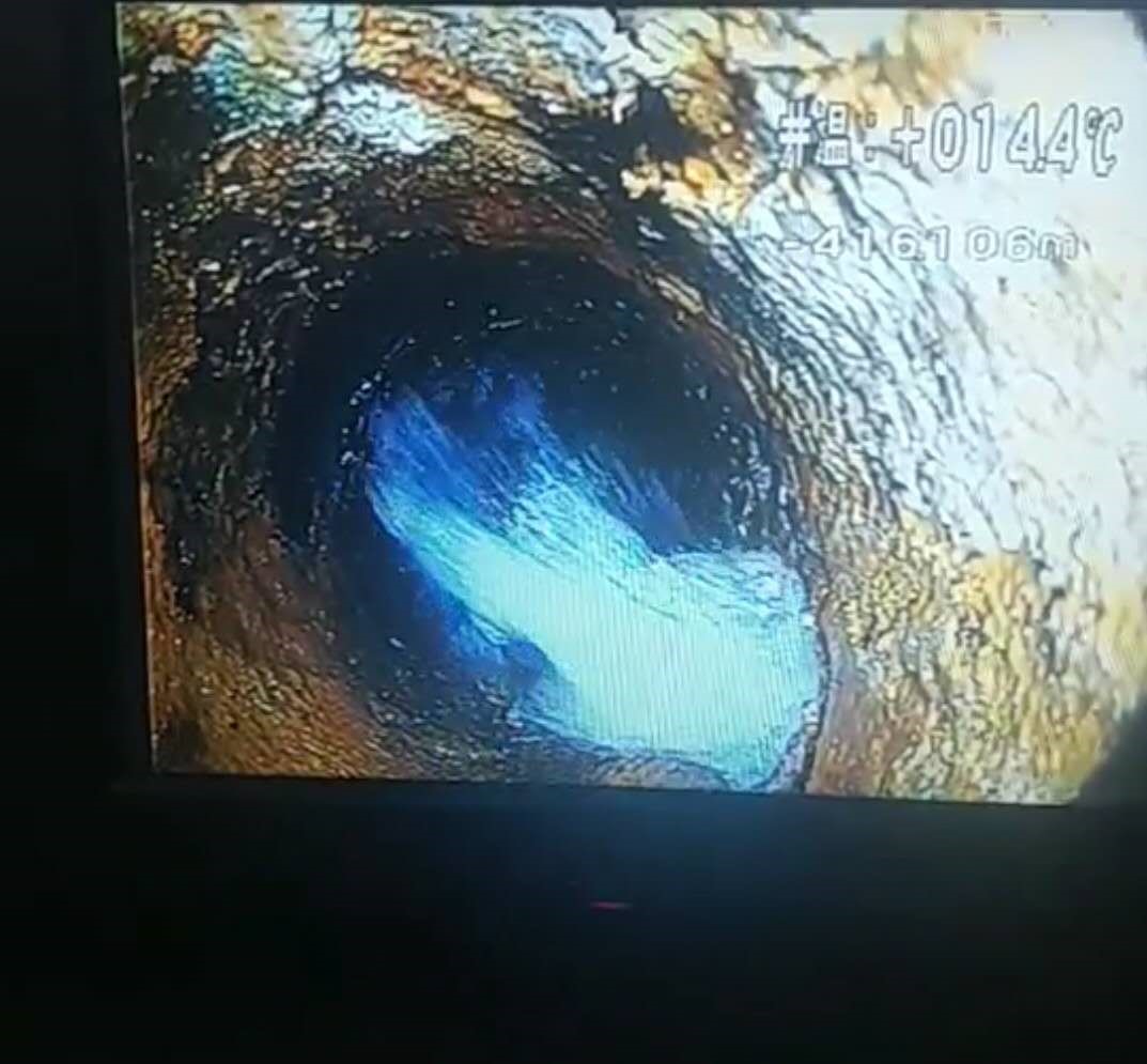 由井下攝像機談水下機器人 由井下攝像機談水下機器人